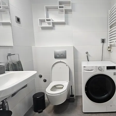 Bc Aria With Garage نوفي ساد